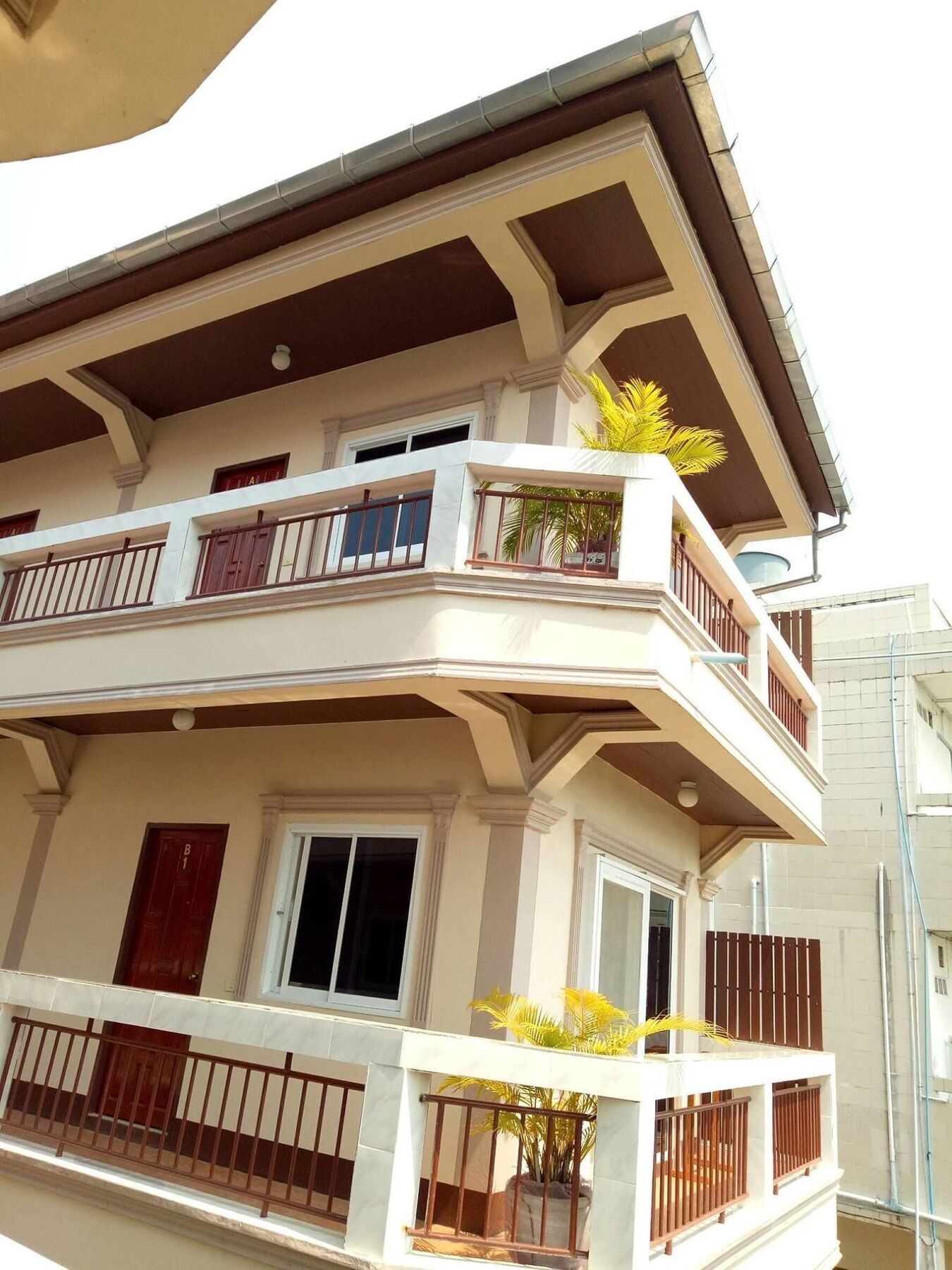 Отель Happy House At Maesalong Чианграй Экстерьер фото